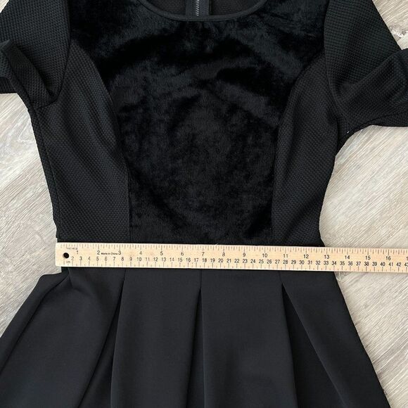 Elie Tahari Mixed Media Fit & Flare Dress Black Size 4 - Picture 10 of 16